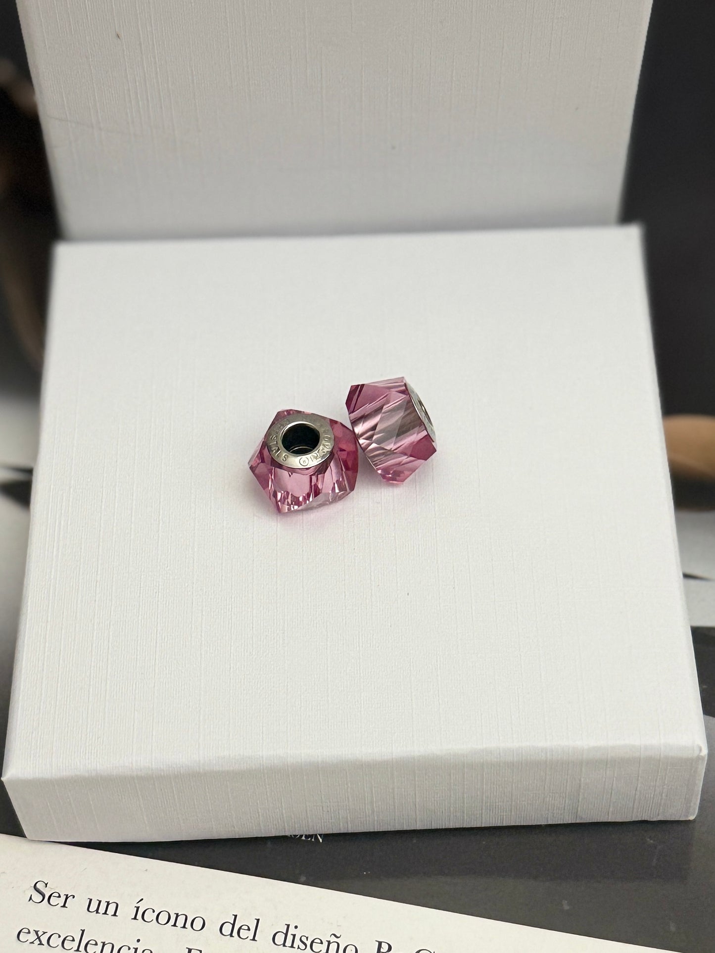 Par Swarovski Crystal Lilac Shadow