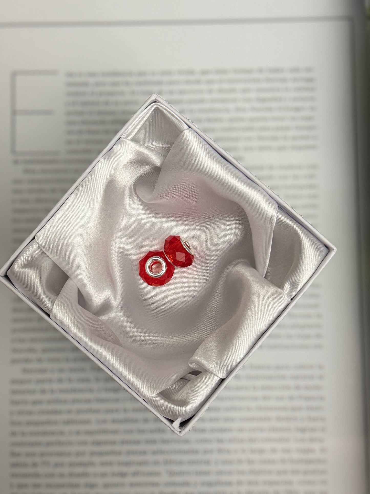 Par charms de Cristal Rojo