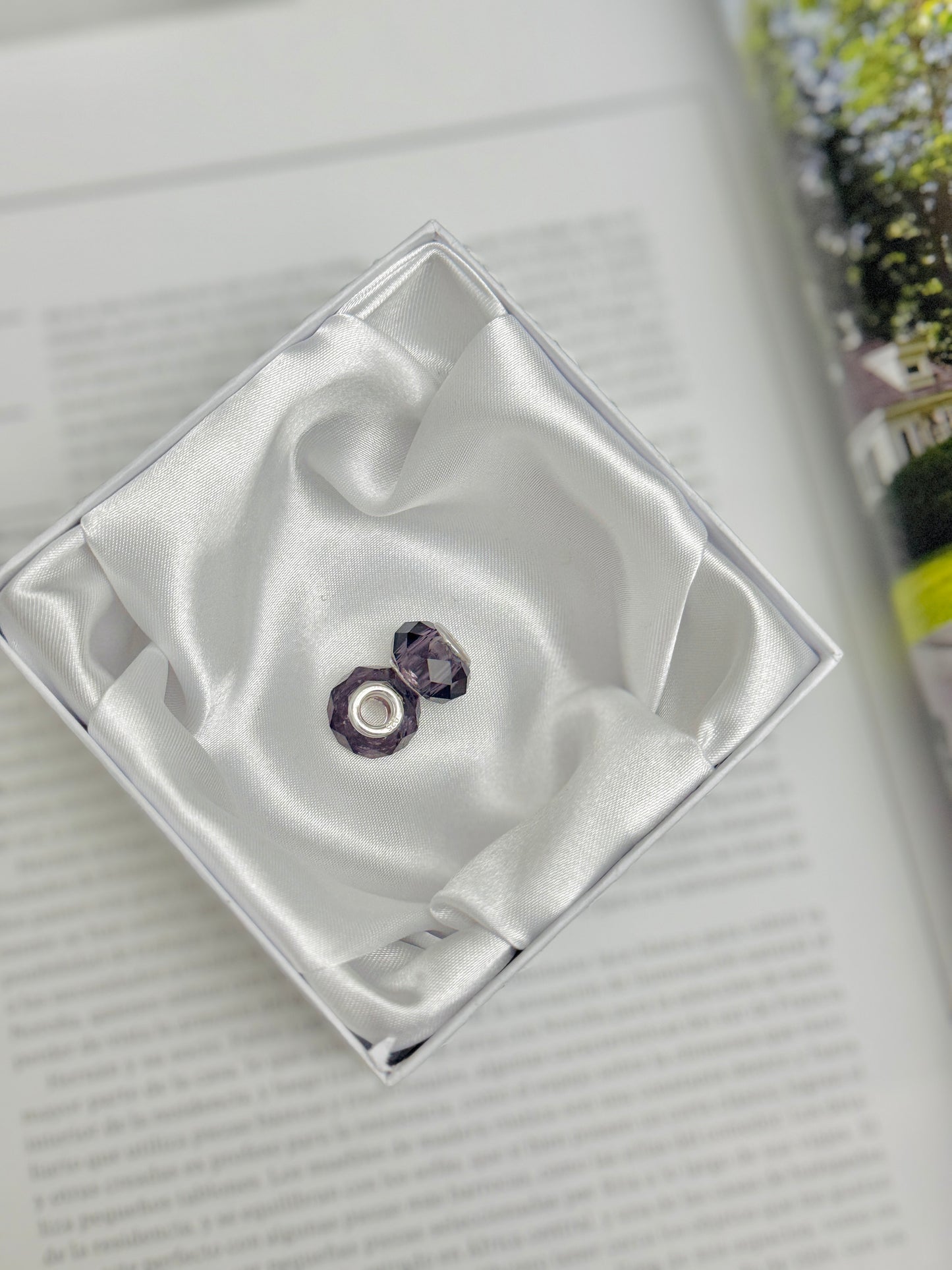 Par charms de Cristal Morado