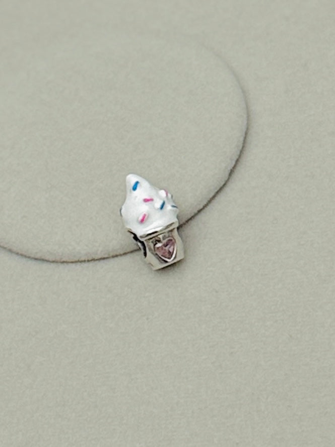 Charm Helado