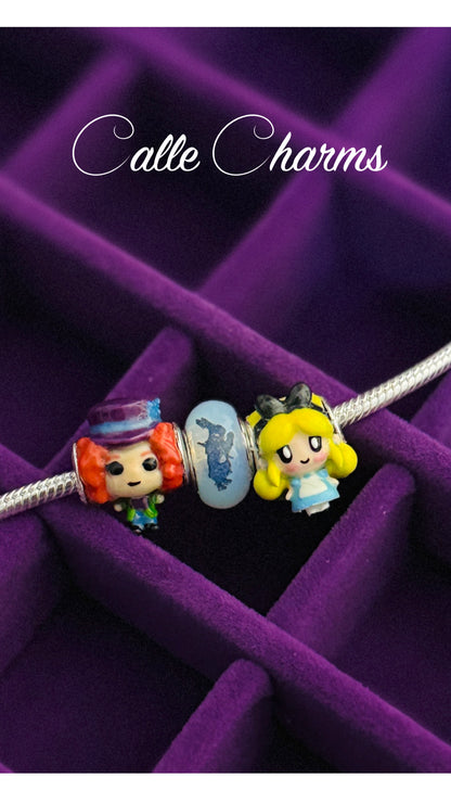 Charm Sombrerero Loco