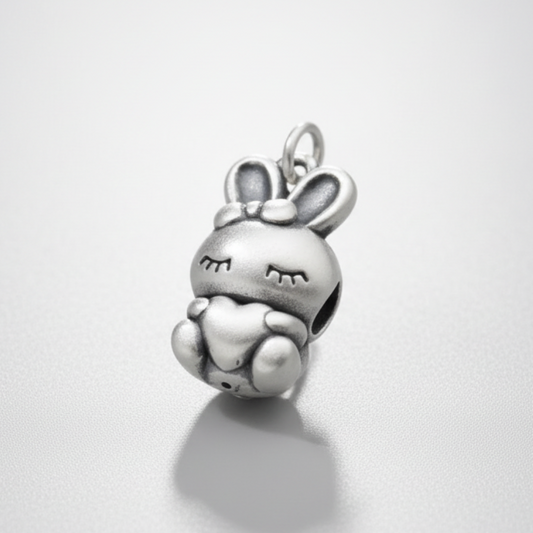 Charm Conejo con Corazon