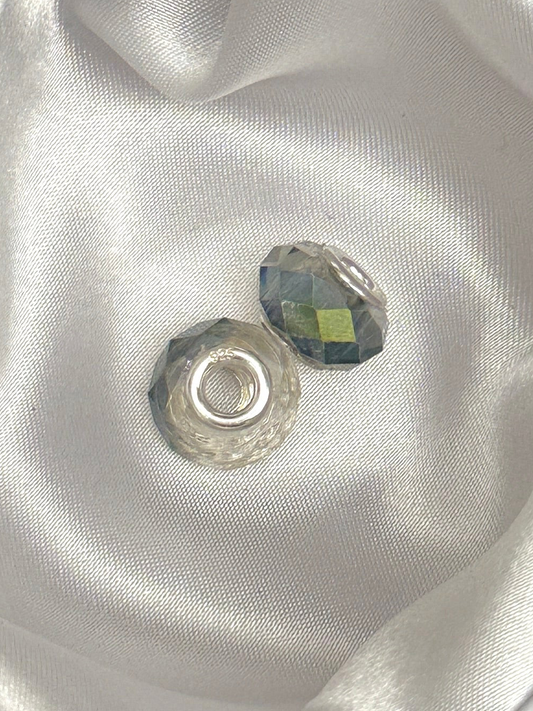 Par Charms Gris y Verde tornasol