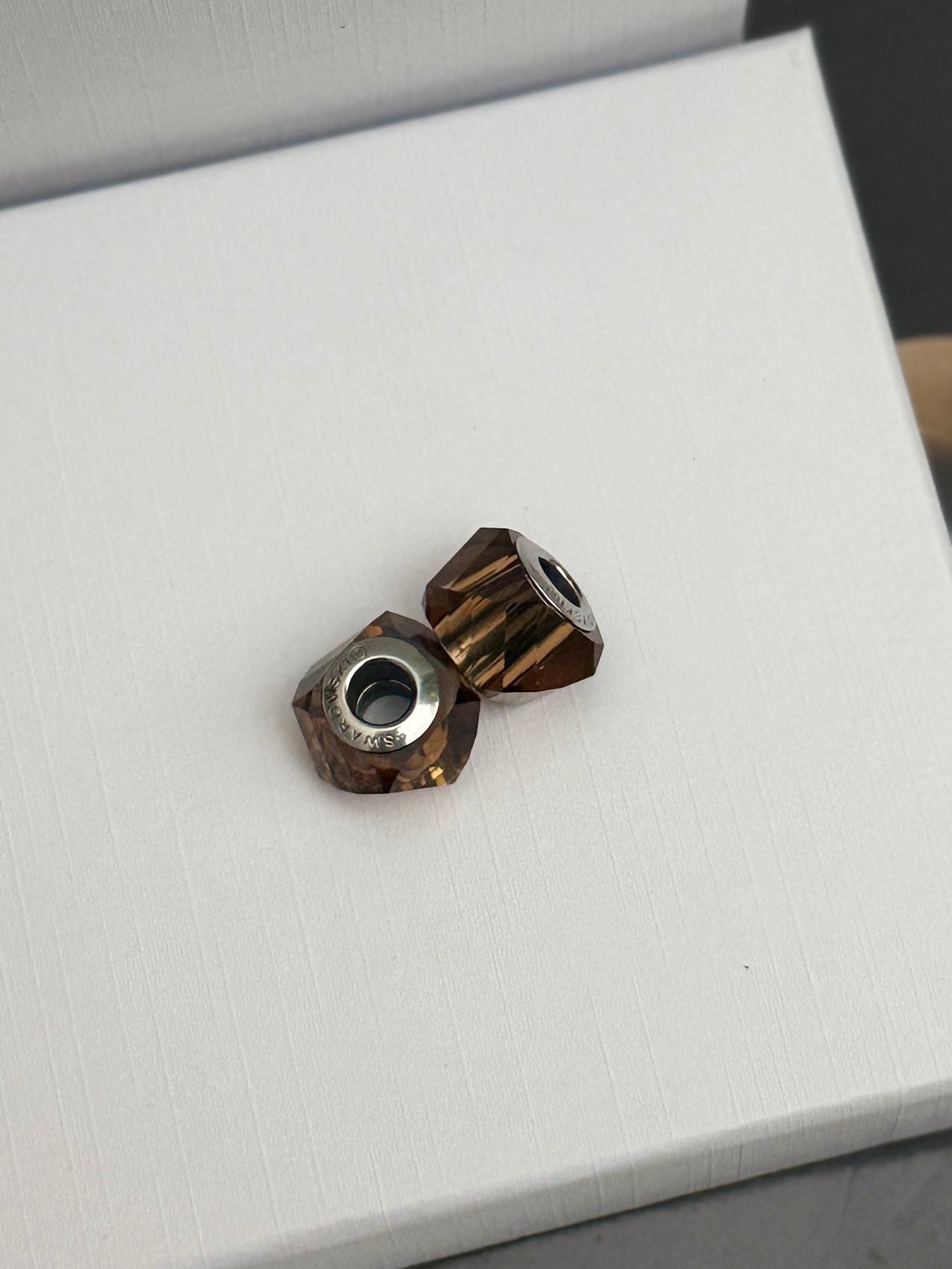 Par Swarovski Crystal Bronze Shade