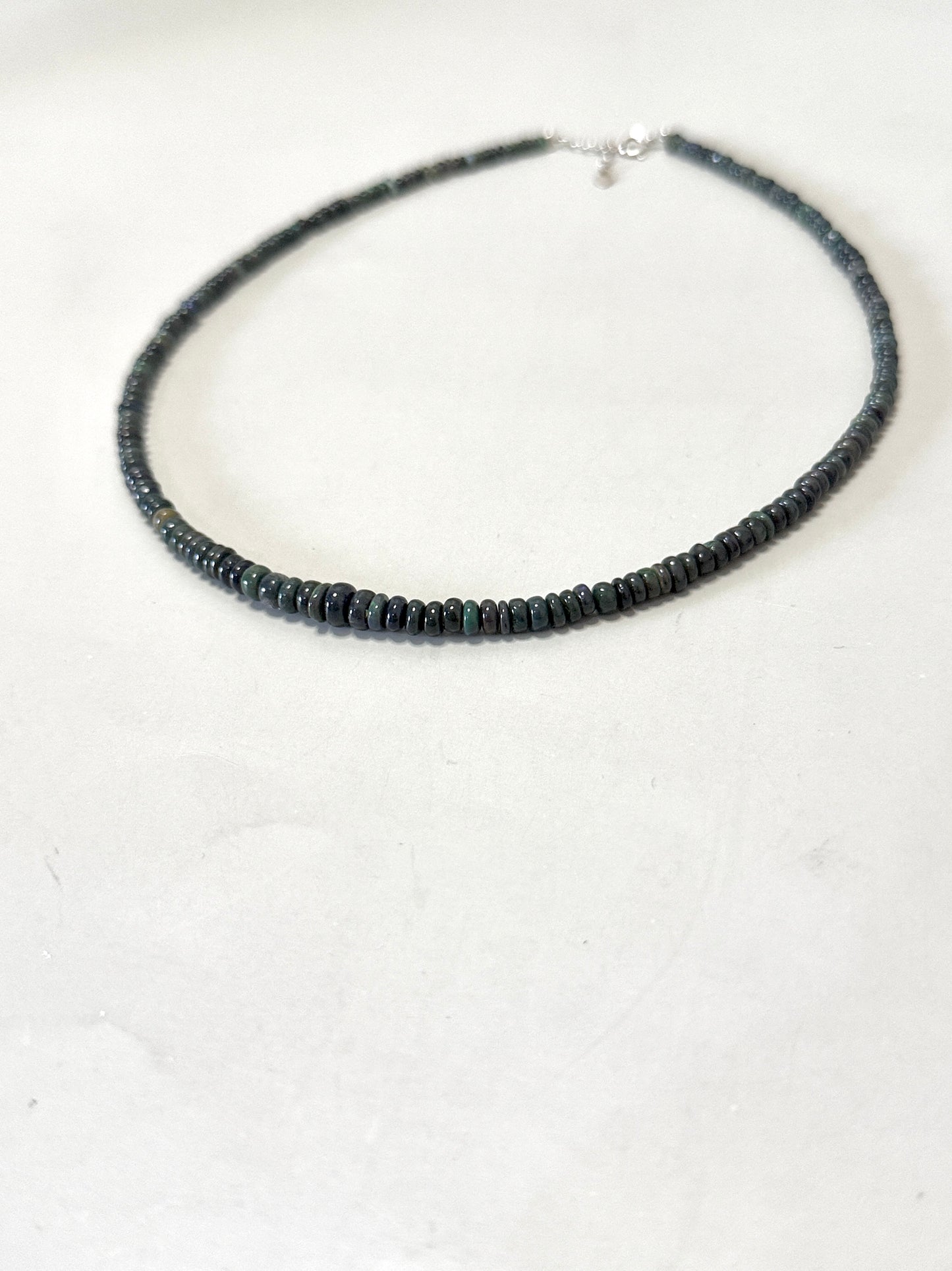 Collar Ópalo Oscuro