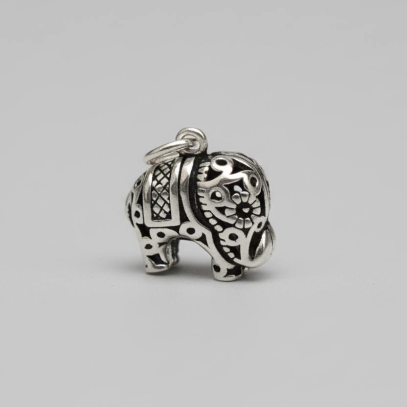 Charm Elefante Calado